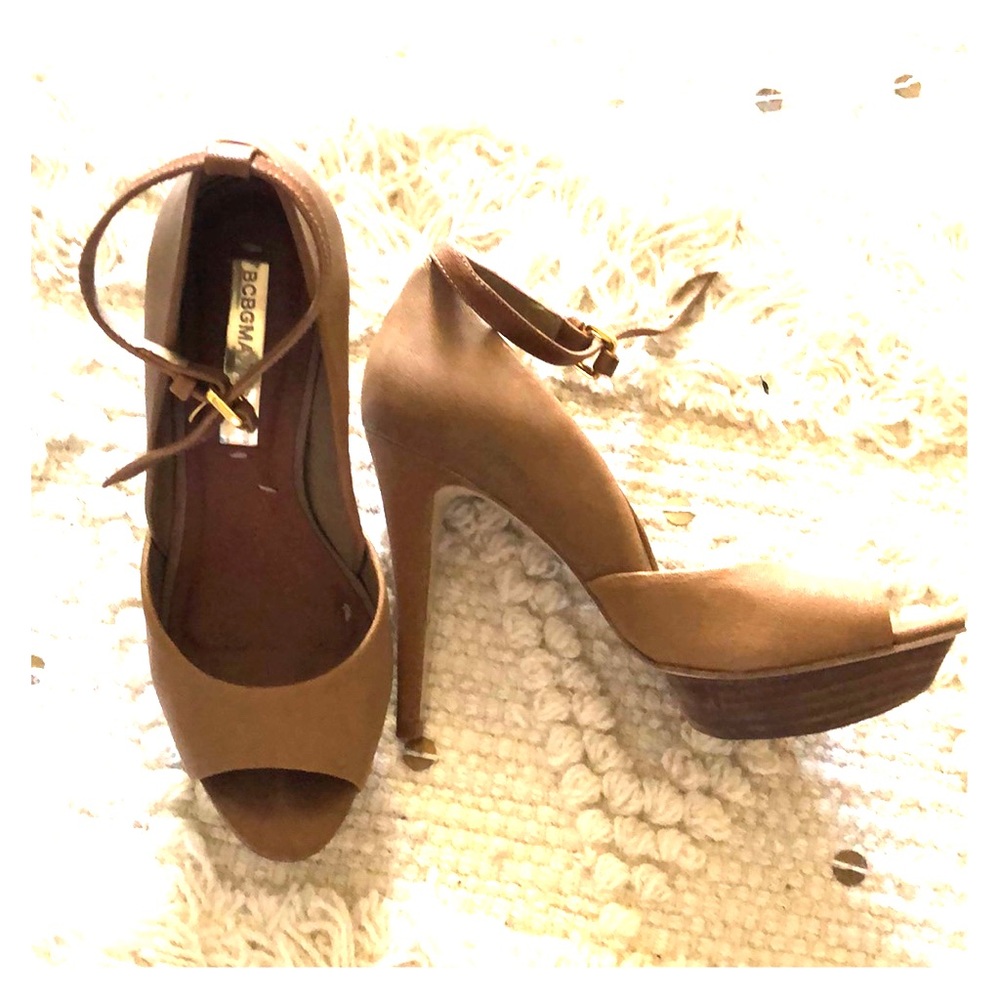 BCBGMAXAZRIA Heels